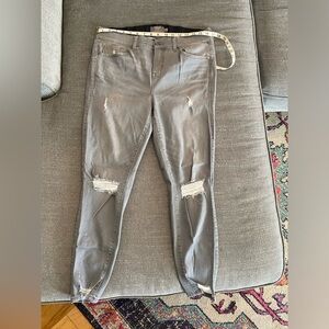 Torrid super soft Bombshell skinnies